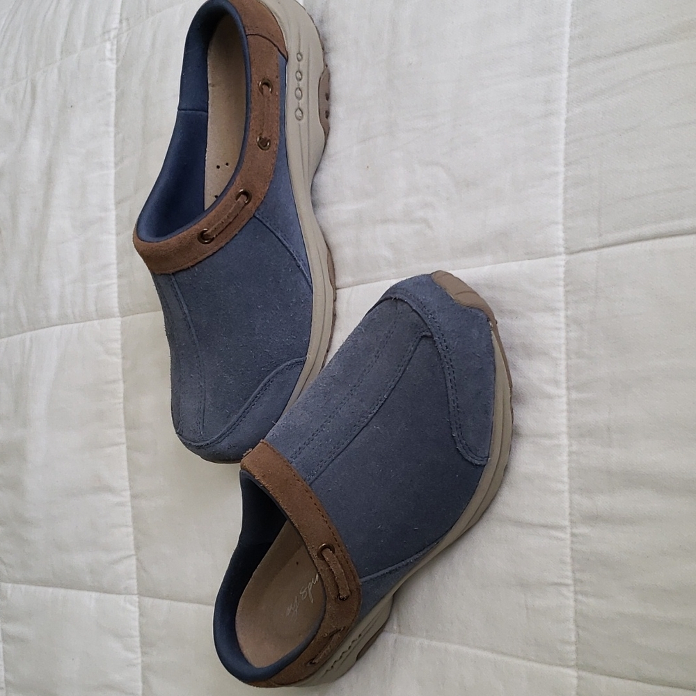Easy Spirit blue suede travelers.